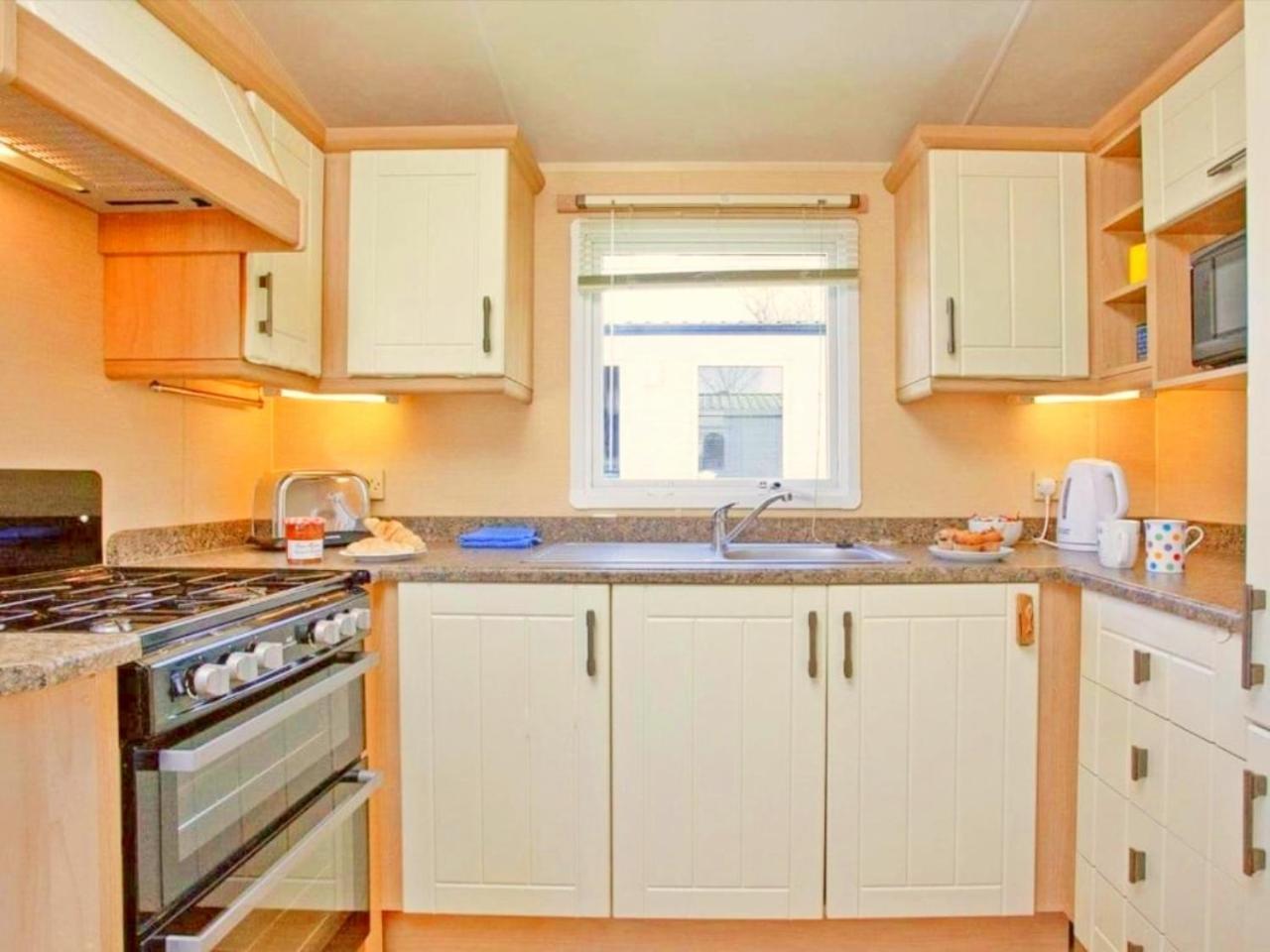 Hillside Caravan Dawlish Exteriör bild